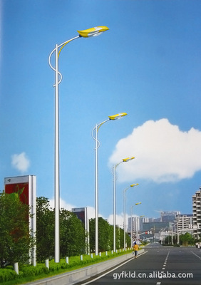 【供應單臂、雙臂、太陽能、led各種高低道路燈,品種齊全】價格,廠家,圖片,高桿燈,高郵市豐愷路燈廠-