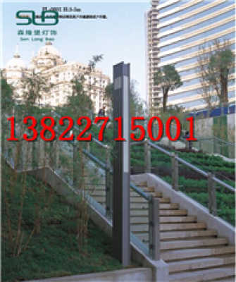 現(xiàn)代簡約戶外景觀燈方形不銹鋼景觀燈小區(qū)廣場道路led節(jié)能路燈